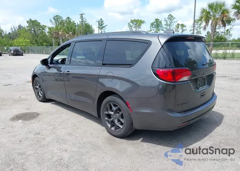 2019 Chrysler Pacifica Touring L Plus z USA, uszkodzony, nr VIN 2C4RC1EG7KR715554